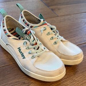Hurley Cream and Green Lace-Up Shoes